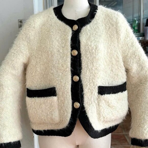 Jackets & Blazers - Women's Elegant Bouclé Cardigan Jacket